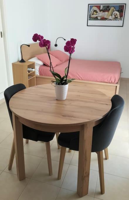 Estudio 52 Malaga Centrico Parking Gratuito Apartment Exterior photo