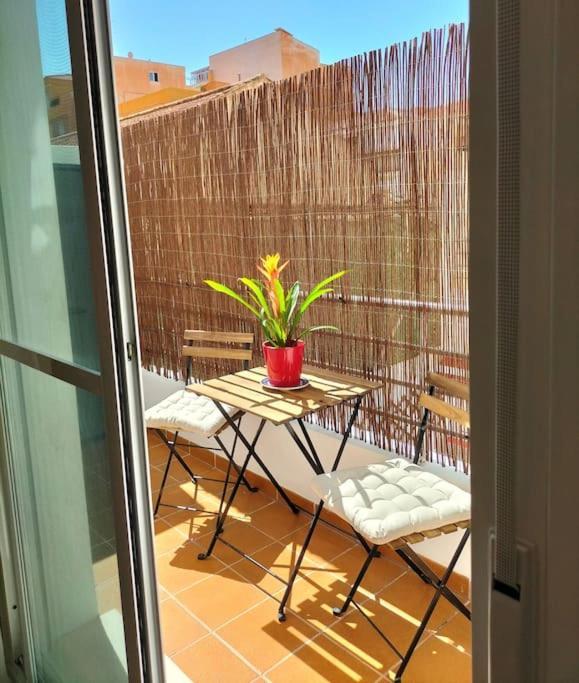 Estudio 52 Malaga Centrico Parking Gratuito Apartment Exterior photo
