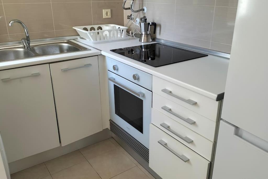Estudio 52 Malaga Centrico Parking Gratuito Apartment Exterior photo