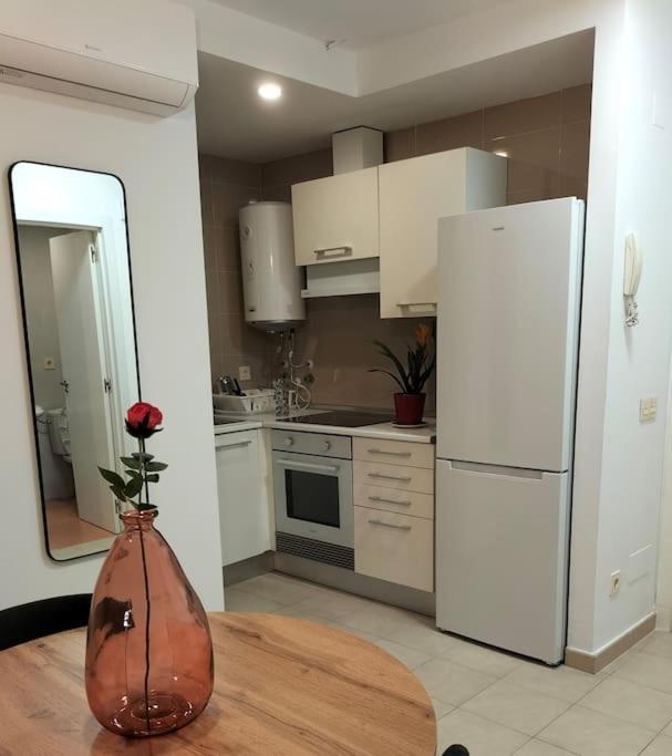 Estudio 52 Malaga Centrico Parking Gratuito Apartment Exterior photo