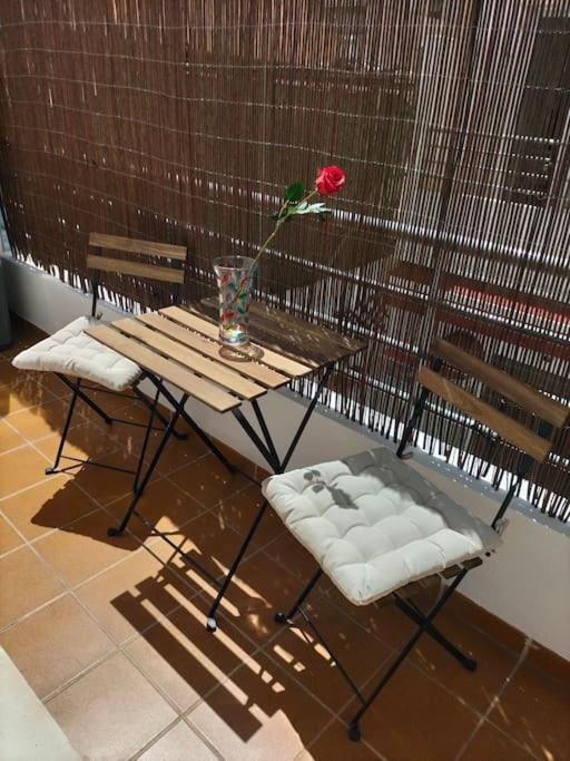Estudio 52 Malaga Centrico Parking Gratuito Apartment Exterior photo